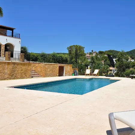 Primos Villa *